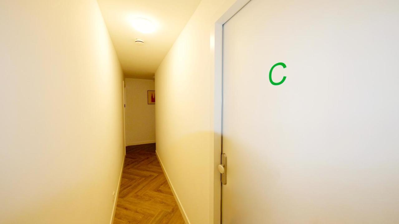 에인트호번 Sunny 45M2 Penthouse With Balcony And Terrace - R65C 아파트 외부 사진